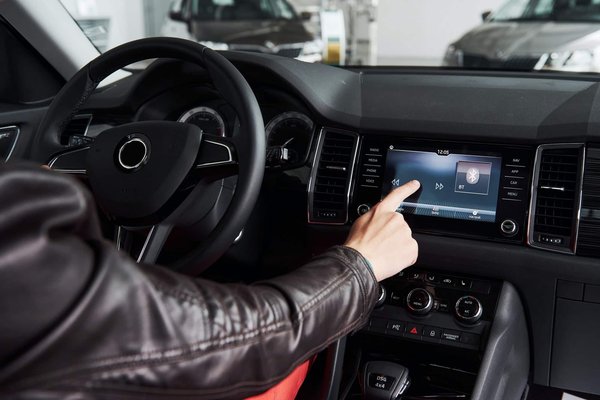 What Advances Are There in IoT for Personal Vehicle Diagnostics?